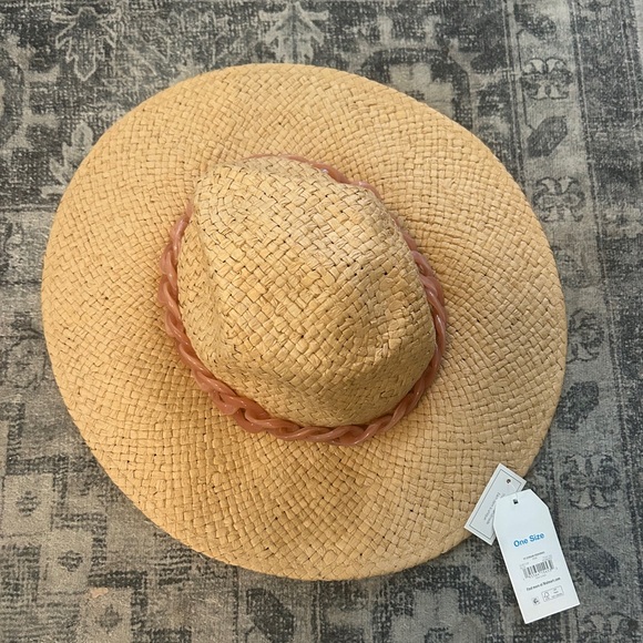 Accessories - Elegant Tan Straw Hat with Pink Detail